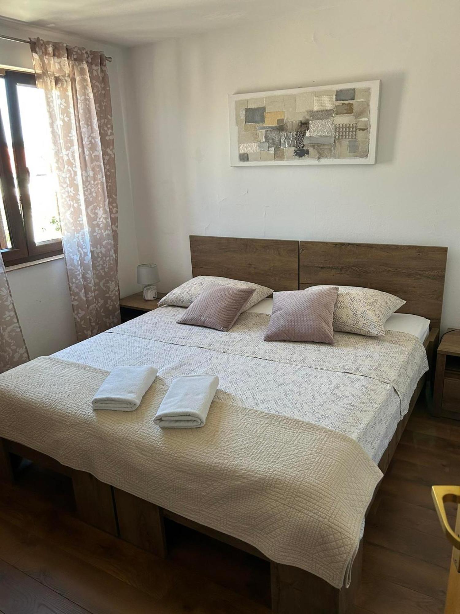 Rina Apartment *